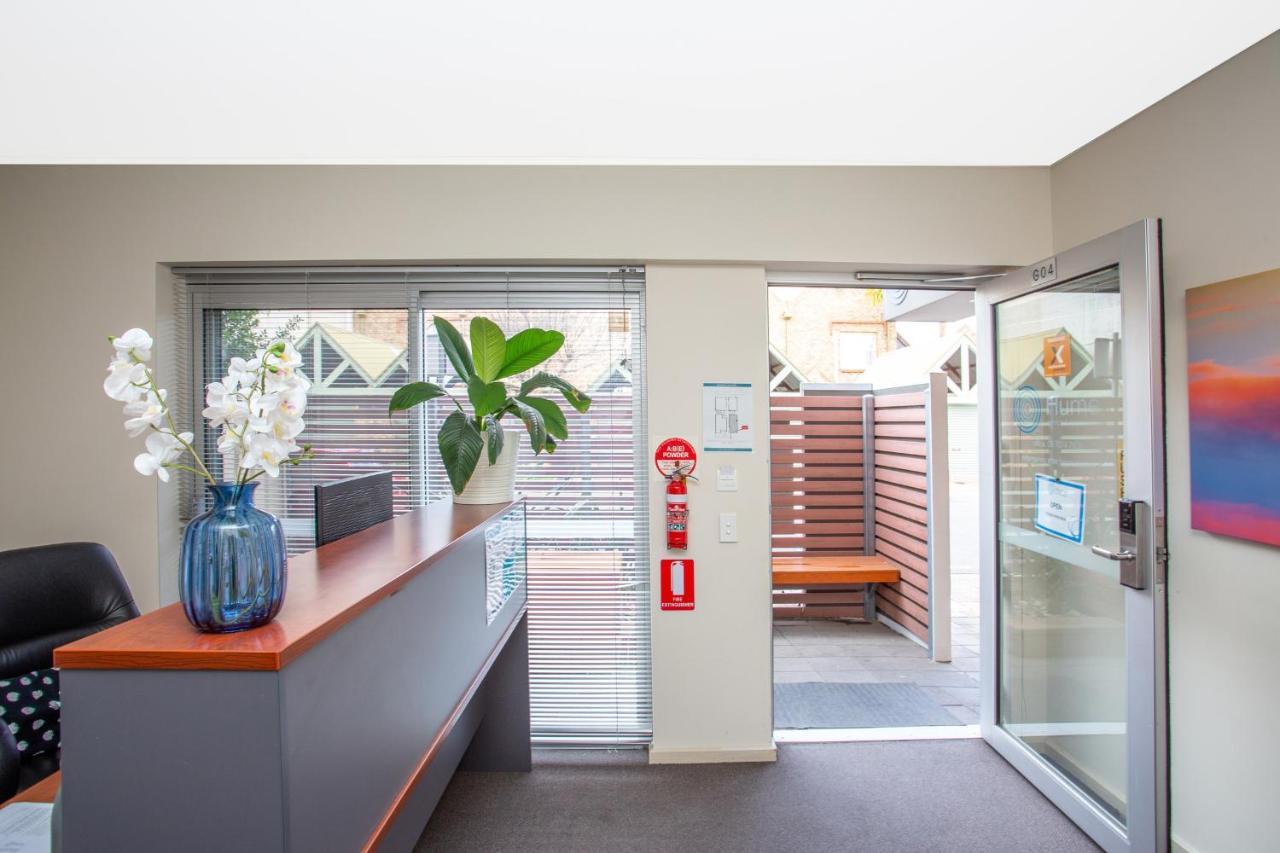 Hume Serviced Apartments Adelaide Bagian luar foto