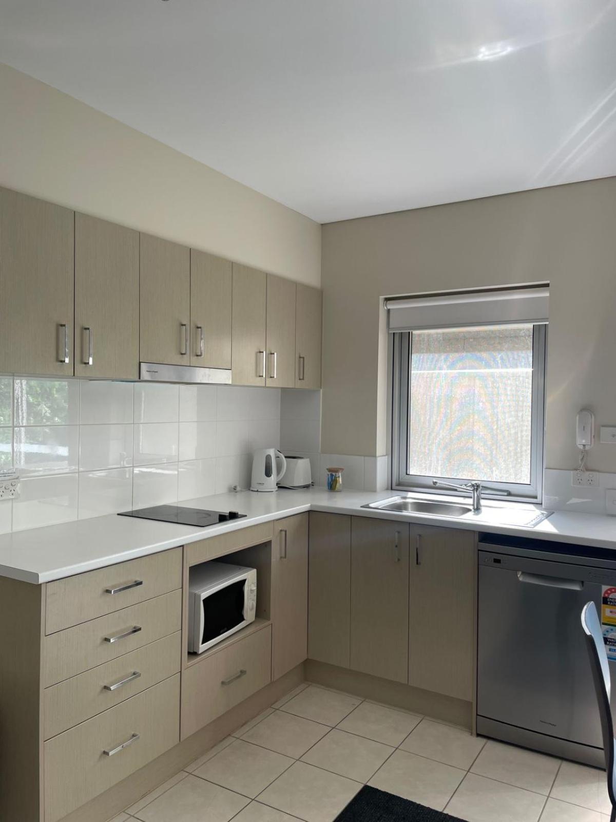 Hume Serviced Apartments Adelaide Bagian luar foto