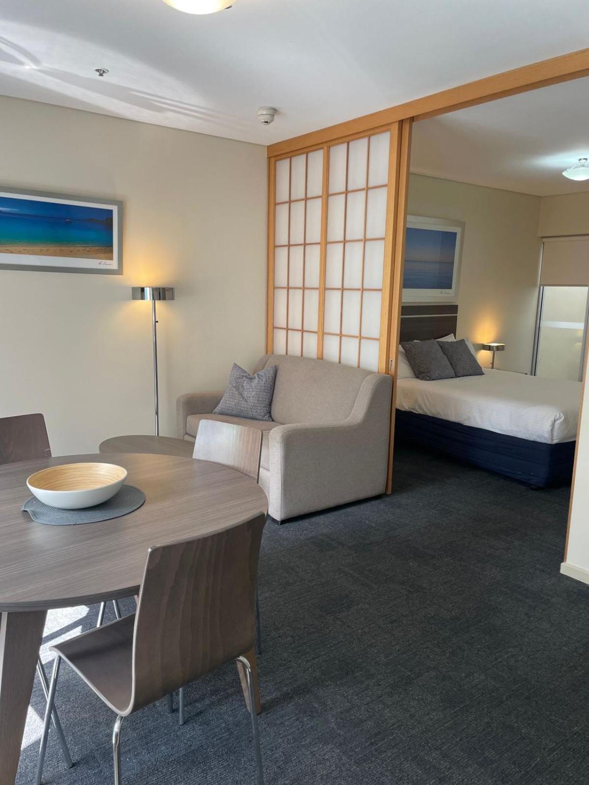 Hume Serviced Apartments Adelaide Bagian luar foto